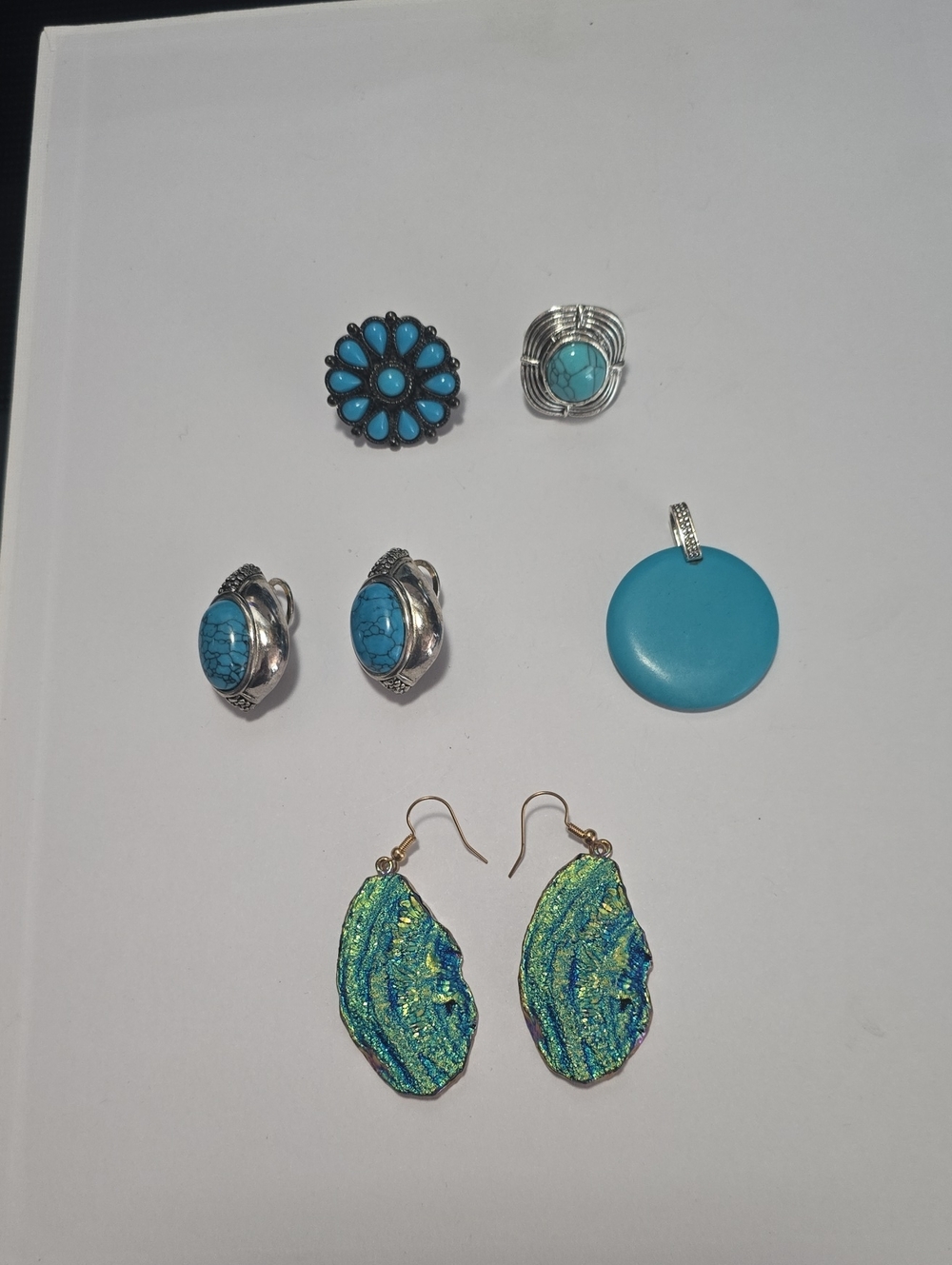 Turquoise Blue Mixed Womens Jewelry Set - Earrings and Pendants